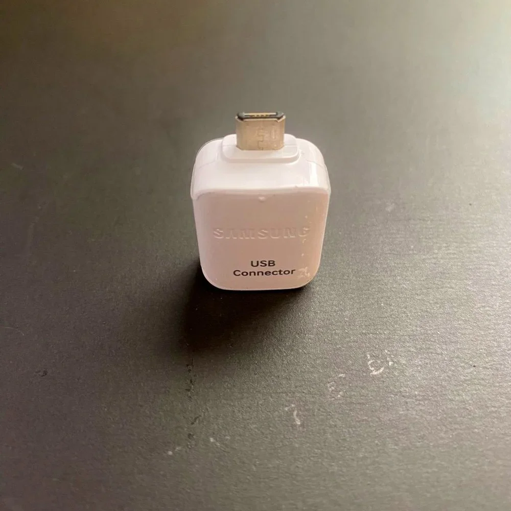 Samsung USB to USB Type C Adapter OTG Data Transfer Connector White GH98-41288A